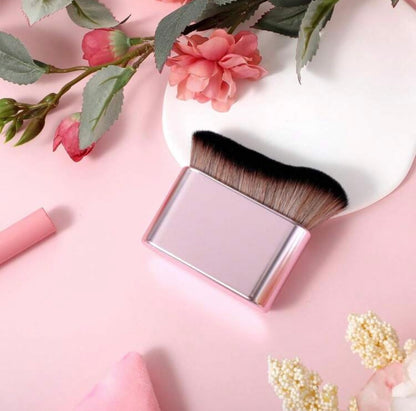 Self tanning soft brush