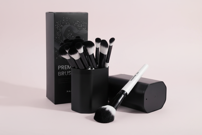 Black and white MAANGE brush set with box - soft pink background