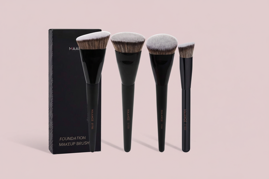 MAANGE foundation brushes with box - soft pink background